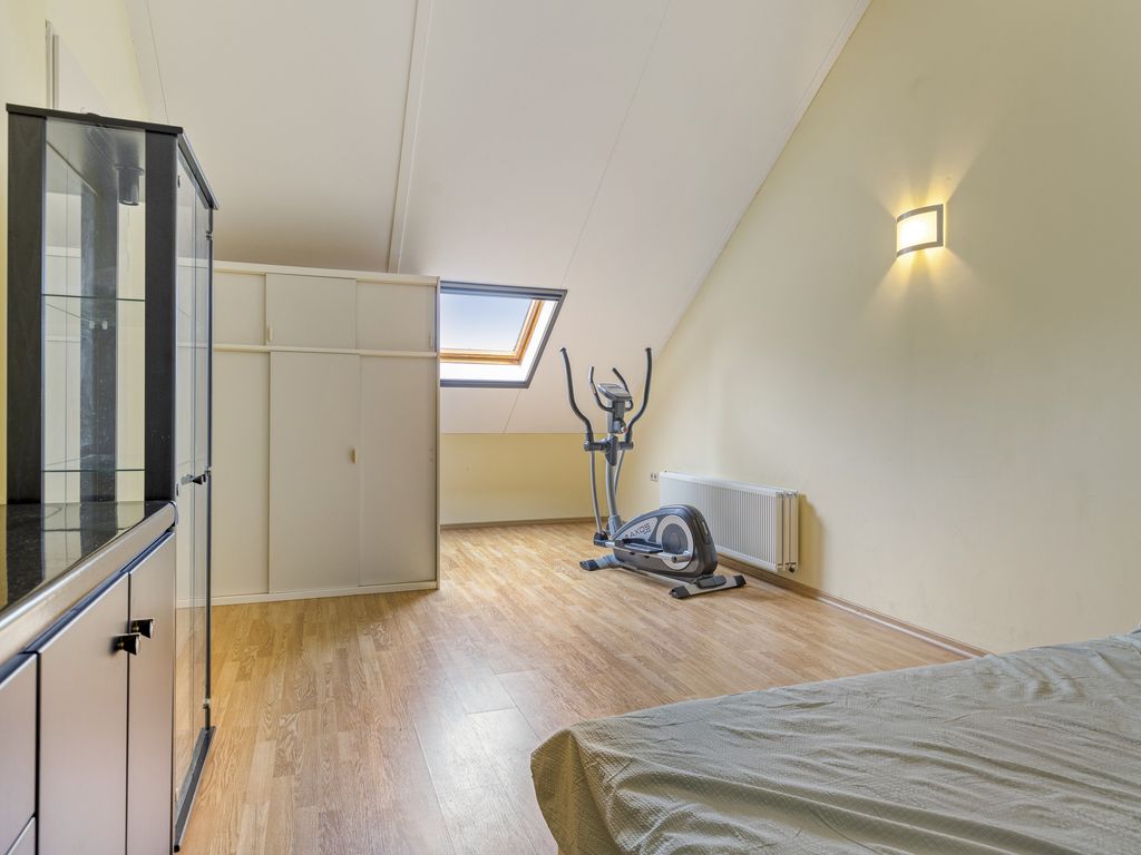 Ondersim 131, HOOGVLIET ROTTERDAM