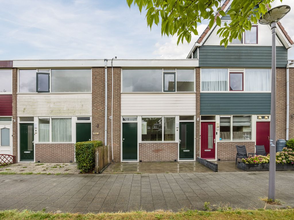 Ruygeplaat 13, ROZENBURG