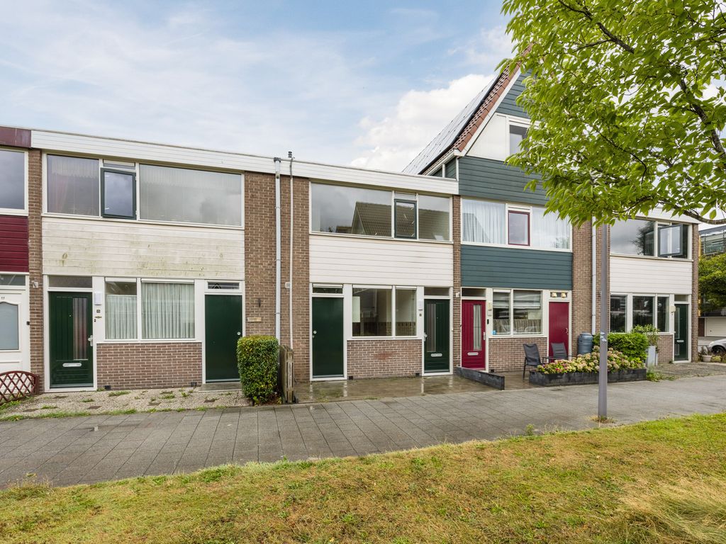 Ruygeplaat 13, ROZENBURG