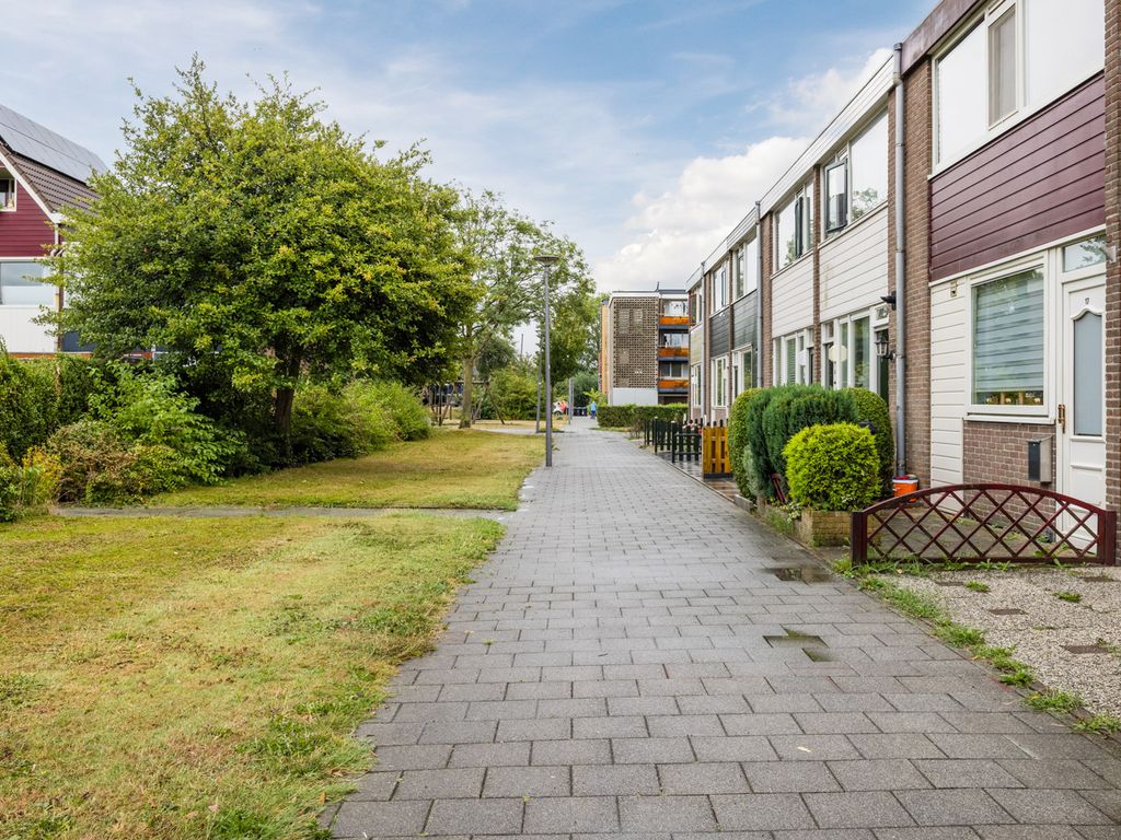 Ruygeplaat 13, ROZENBURG
