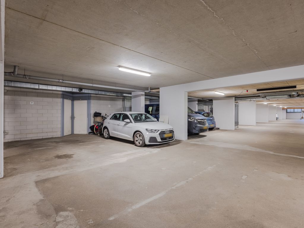 Etudestraat 9, HELLEVOETSLUIS