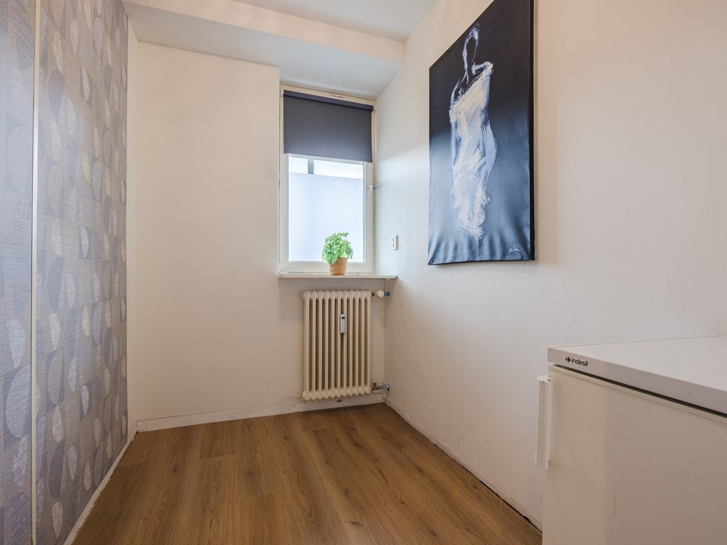 Eikenlaan 5C, SPIJKENISSE