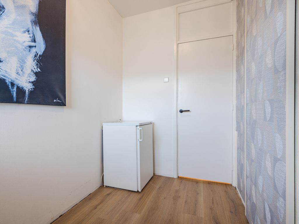 Eikenlaan 5C, SPIJKENISSE