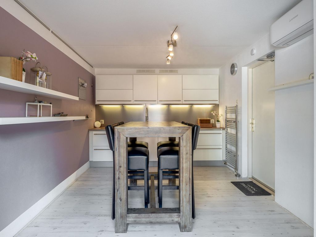 Rondostraat 68, HELLEVOETSLUIS