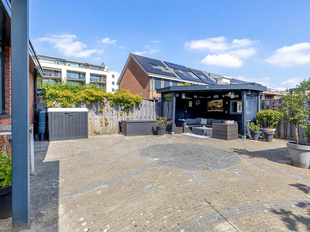 Rondostraat 68, HELLEVOETSLUIS