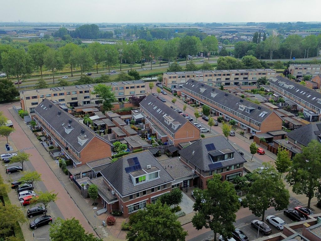 Rondostraat 68, HELLEVOETSLUIS