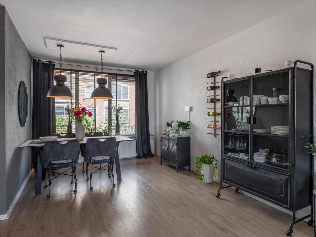 Daniël Willemsstraat 10, HELLEVOETSLUIS