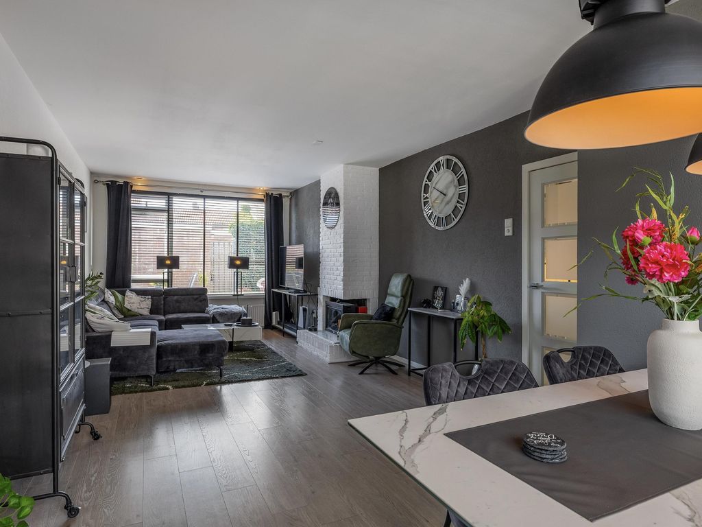 Daniël Willemsstraat 10, HELLEVOETSLUIS