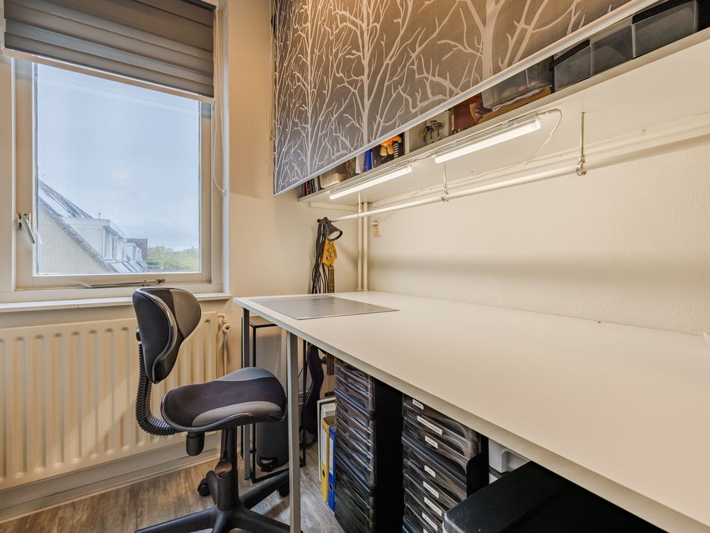 Witte de Withplein 10, HELLEVOETSLUIS