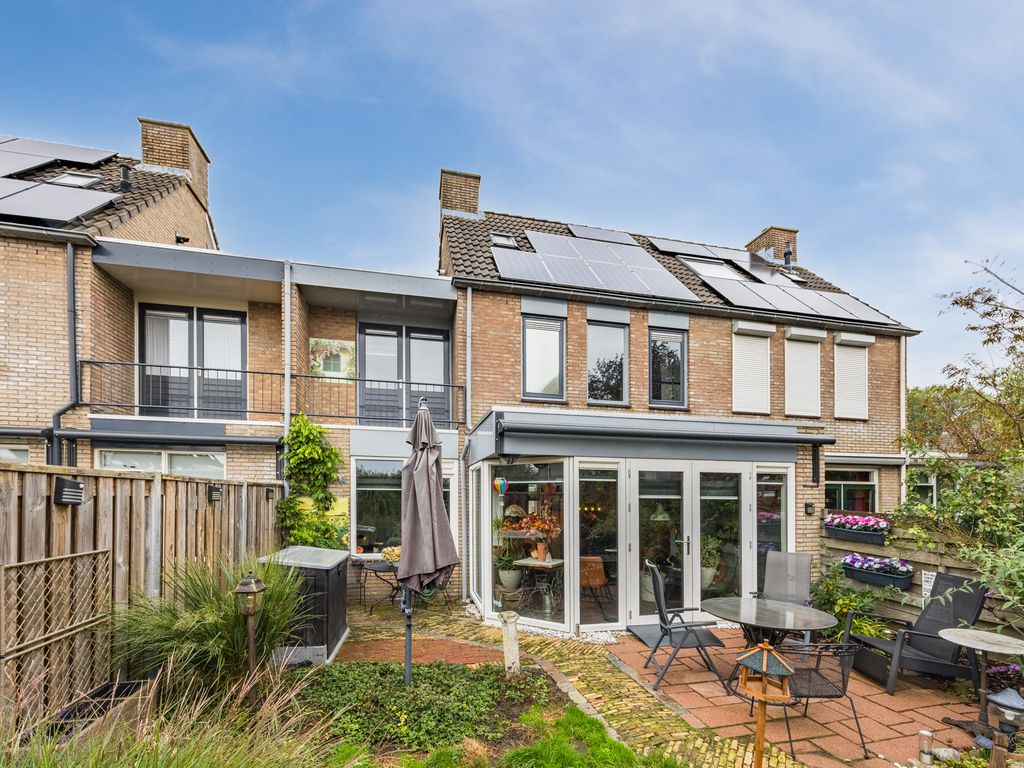 Witte de Withplein 10, HELLEVOETSLUIS