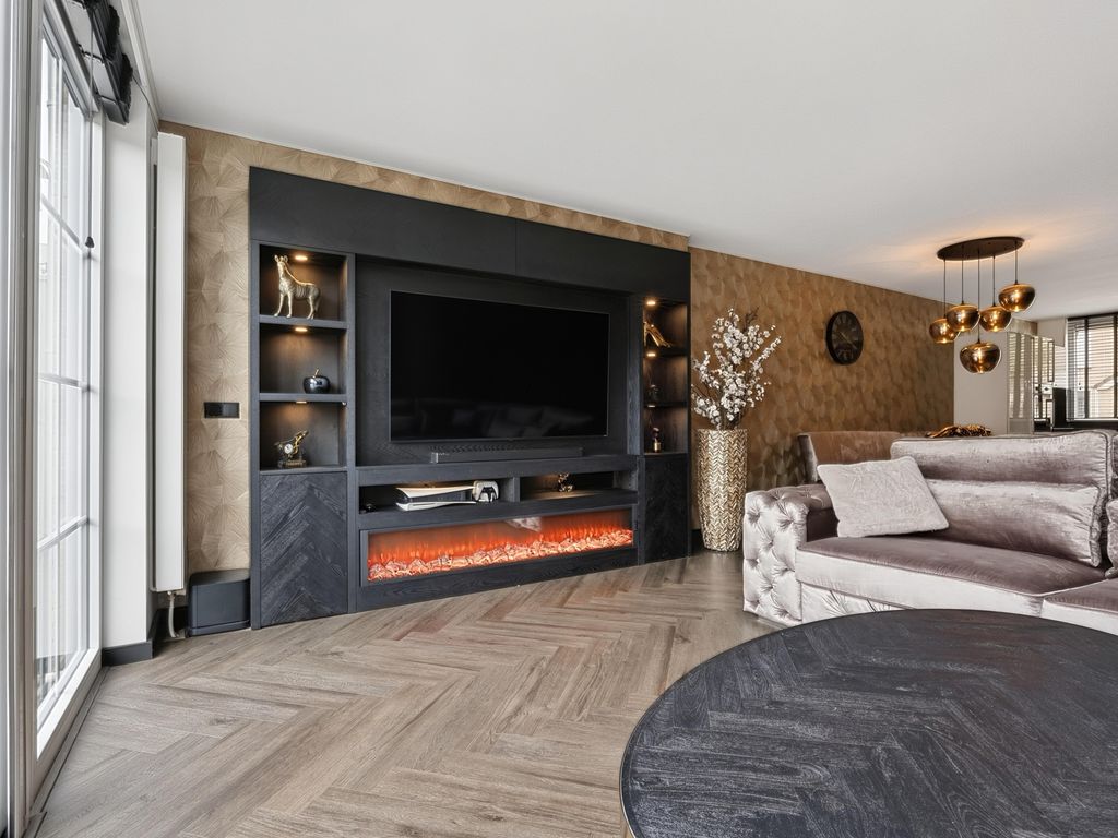 Bouvignestraat 69, HELLEVOETSLUIS