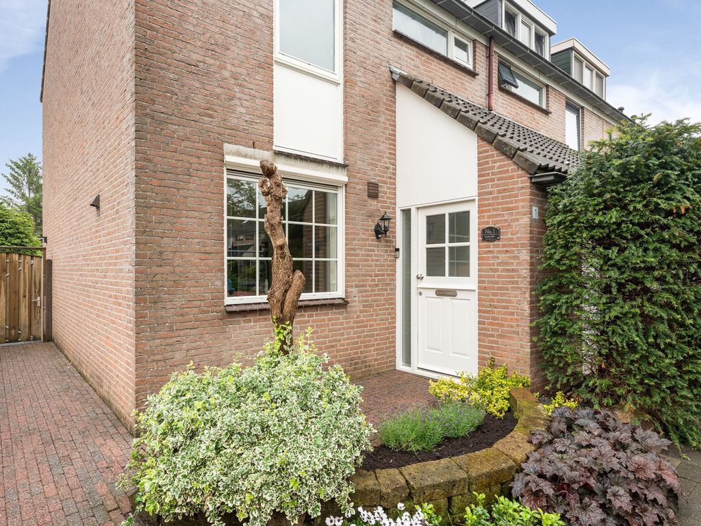 Van Riedevliet 1, Barendrecht