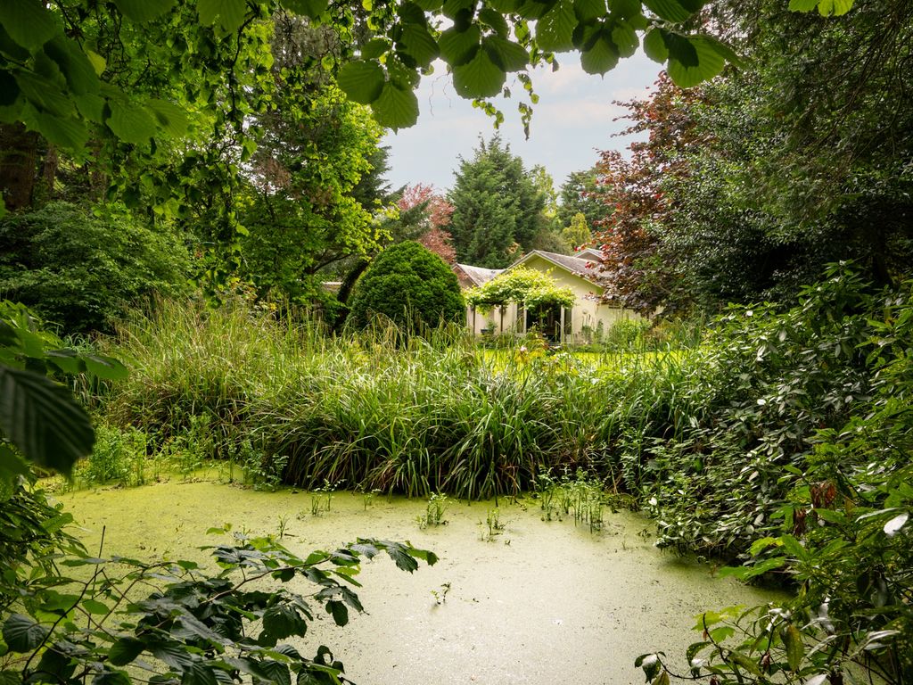 Graaf Bentincklaan 13, Rhoon