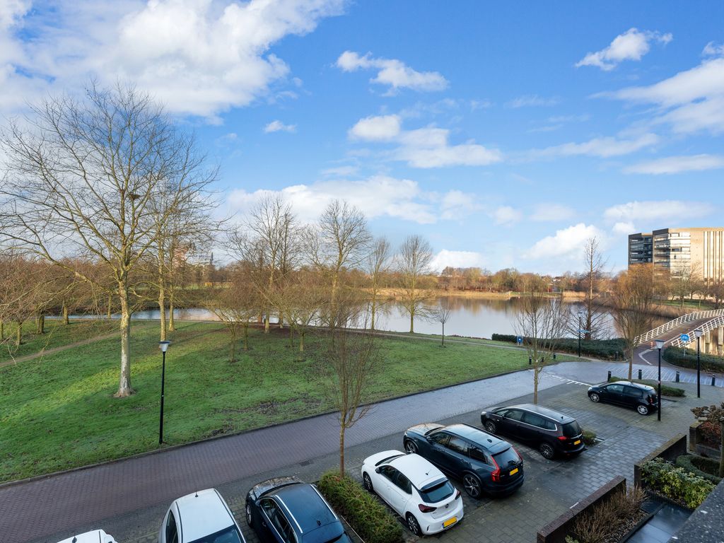 Randmeer 49, Barendrecht