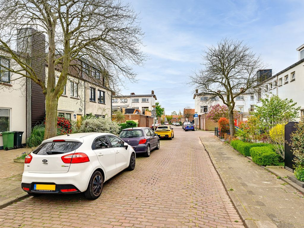 Molukkenstraat 28, Vlaardingen