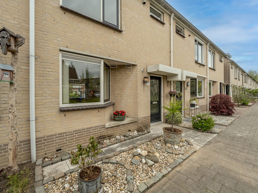 Klaverruiter 31, Poortugaal