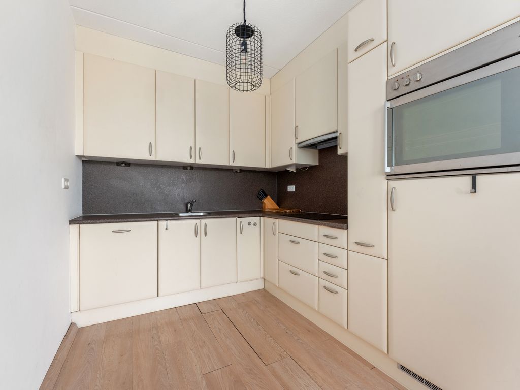 Middeldijkerplein 270, Barendrecht