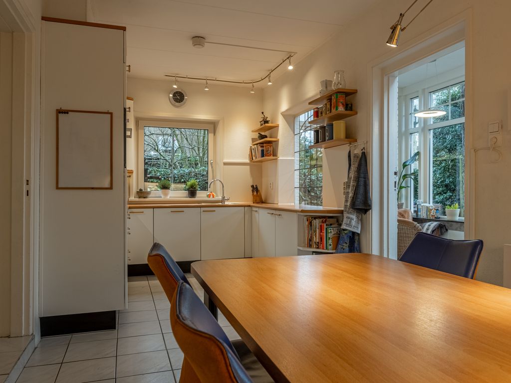 Voordijk 497, Barendrecht