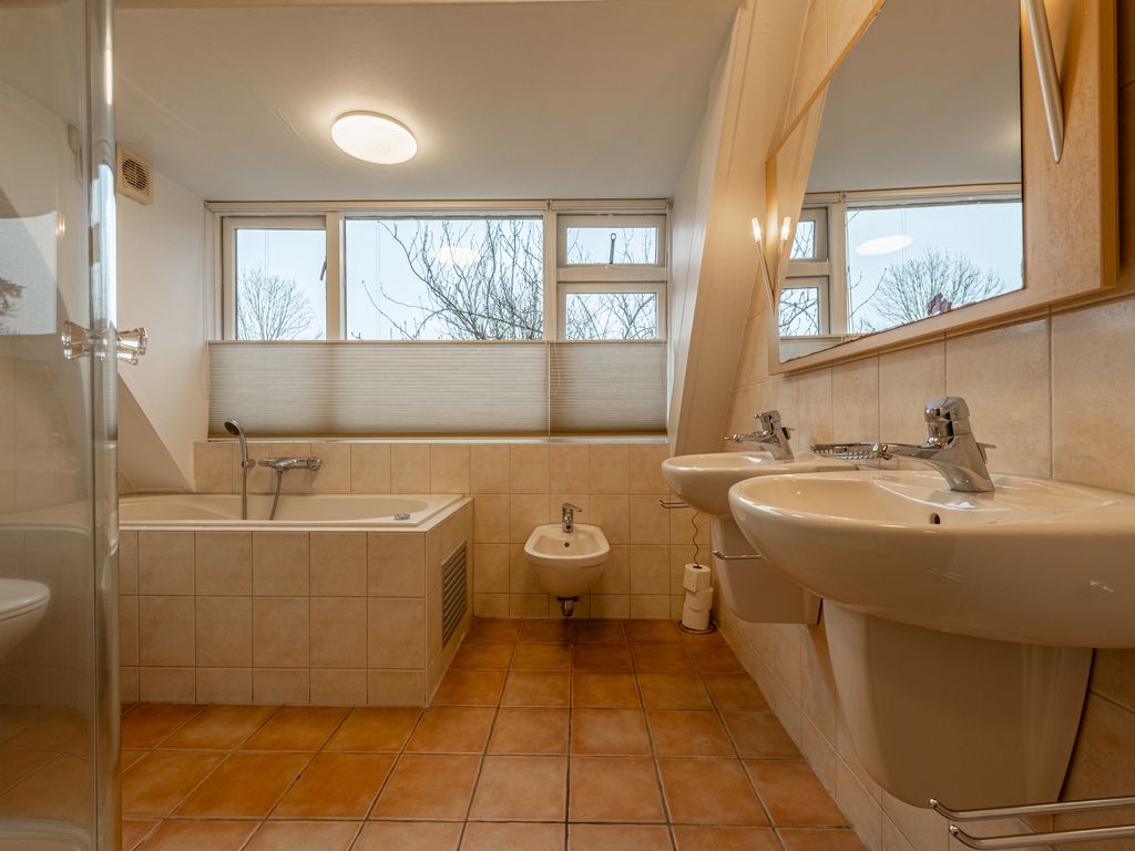 Voordijk 497, Barendrecht