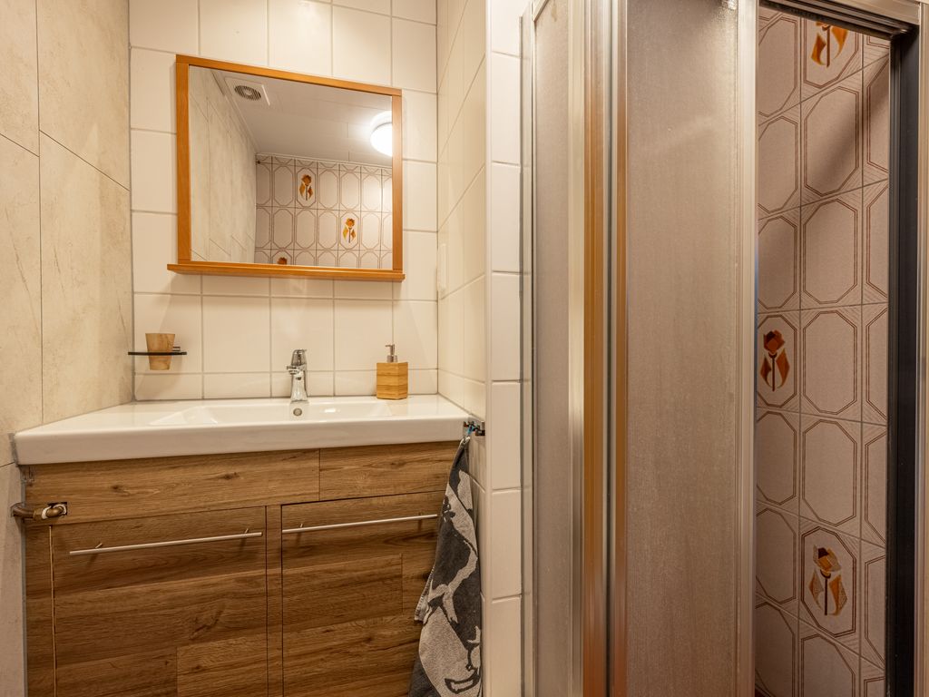 Voordijk 497, Barendrecht