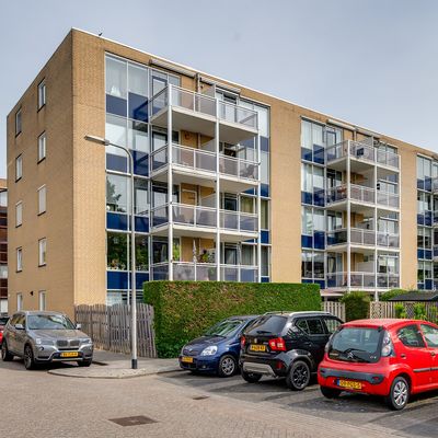 Ravelstraat 66, Rhoon