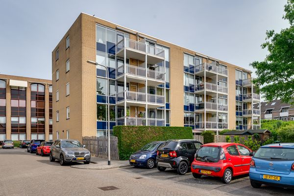 Ravelstraat 66, Rhoon
