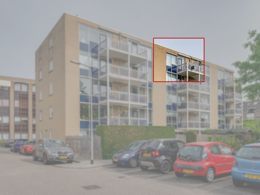 Ravelstraat 66, Rhoon