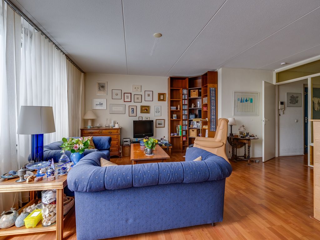 Ravelstraat 66, Rhoon