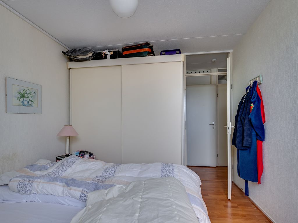 Ravelstraat 66, Rhoon