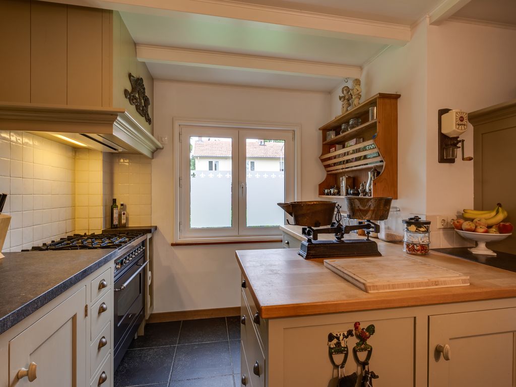 Koning Gustaaf Adolfstraat 2, Lage Zwaluwe