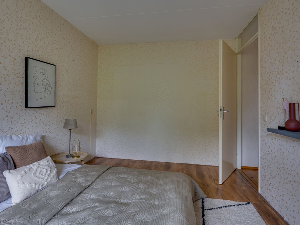 Van Ommerenhaven 10, Barendrecht