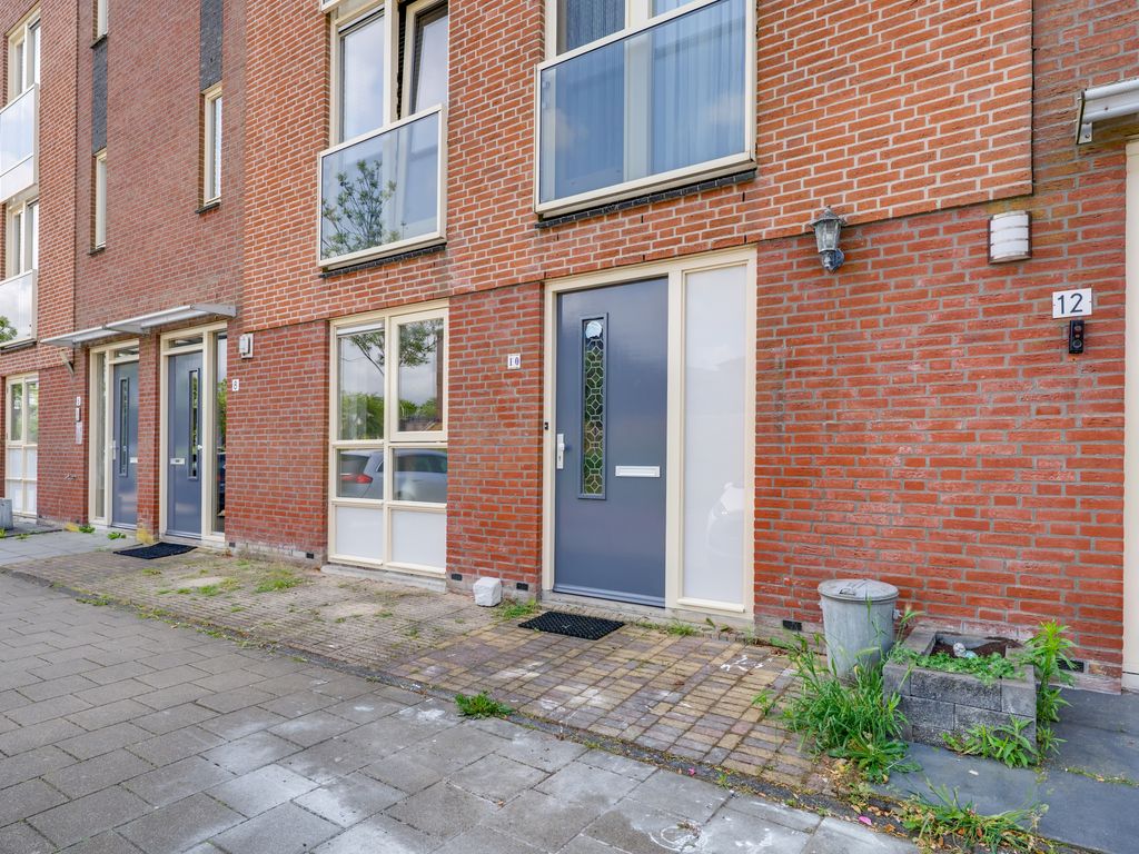 Van Ommerenhaven 10, Barendrecht