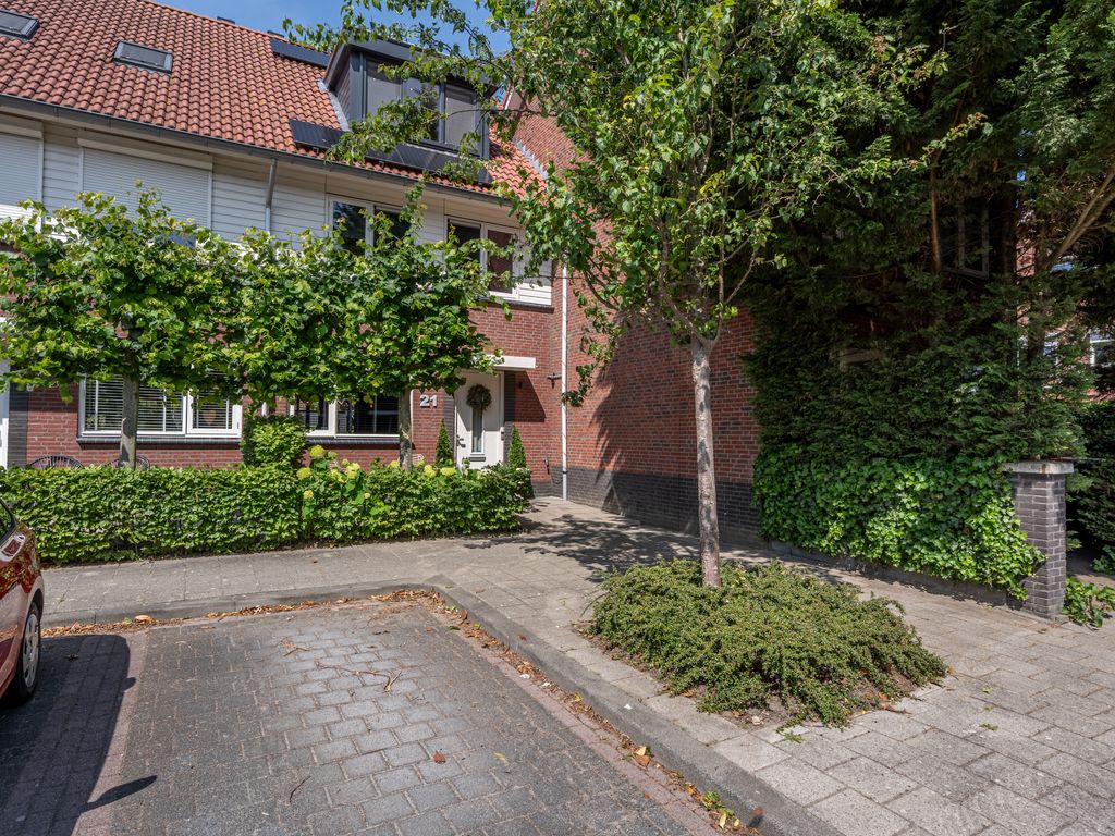 Goudzoeker 21, Rhoon