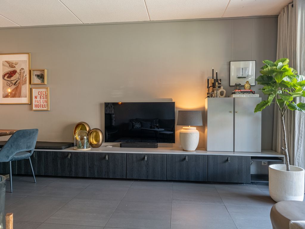 Goudzoeker 21, Rhoon