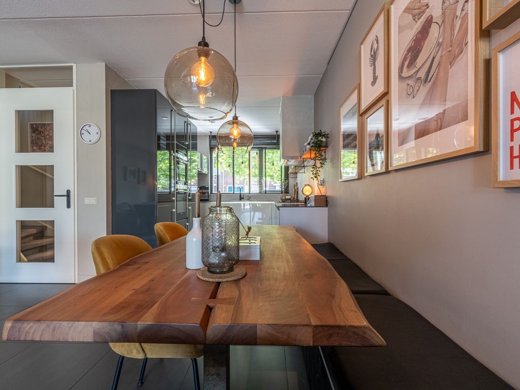 Goudzoeker 21, Rhoon