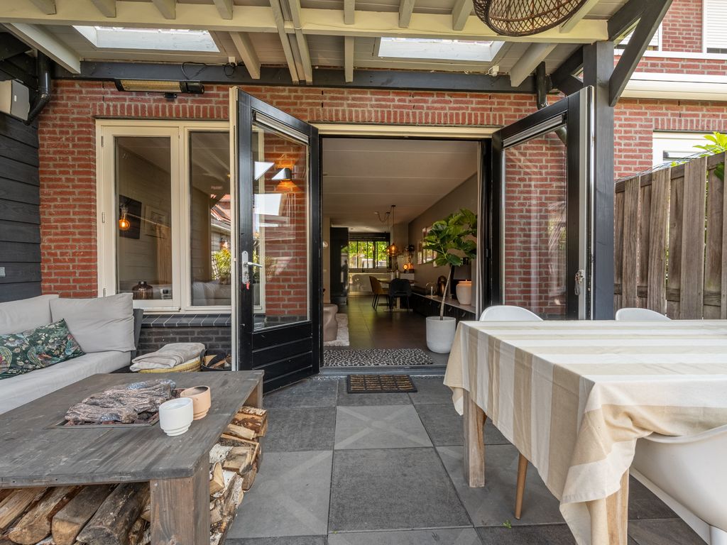 Goudzoeker 21, Rhoon