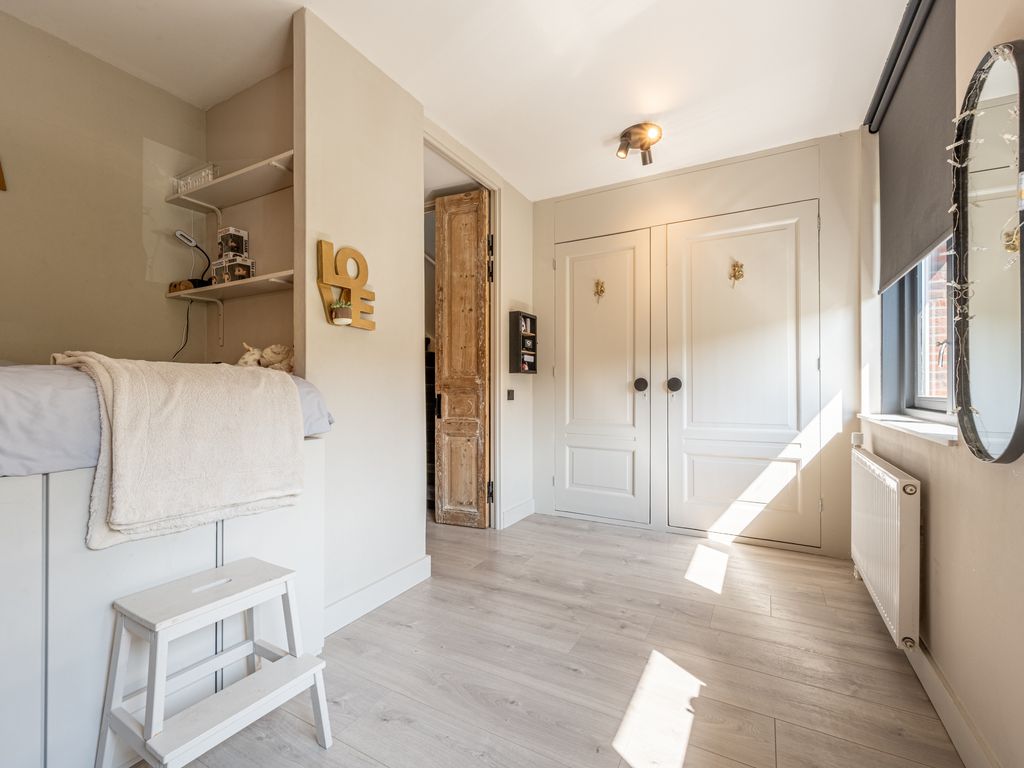 Goudzoeker 21, Rhoon