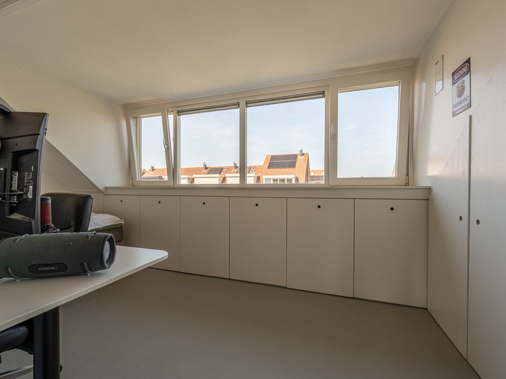 Goudzoeker 21, Rhoon