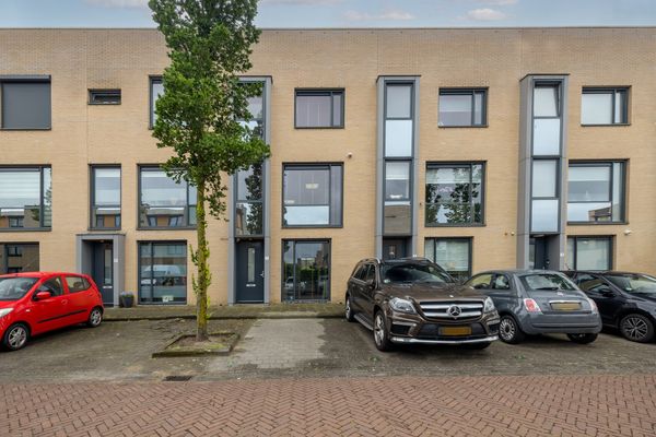 Zwijnenburg 7, Barendrecht