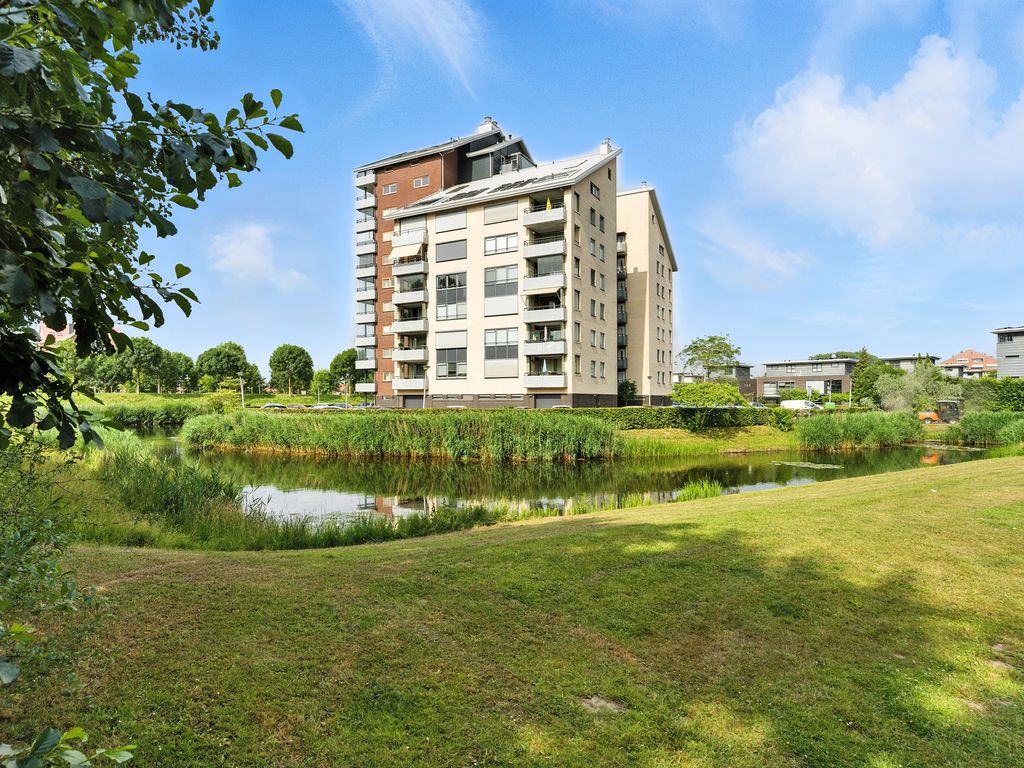 Riederstee 45, Barendrecht