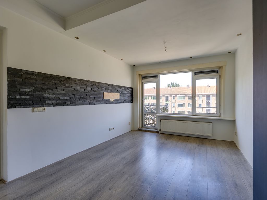 Dorpsweg 168C, Rotterdam