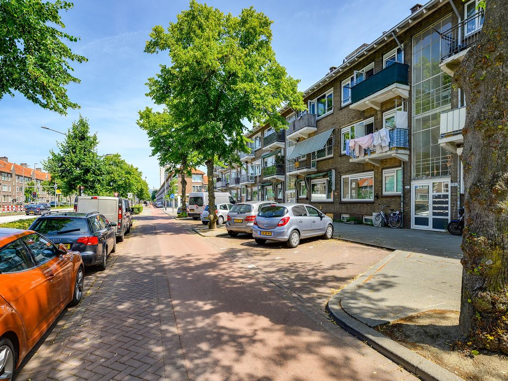 Dorpsweg 168C, Rotterdam