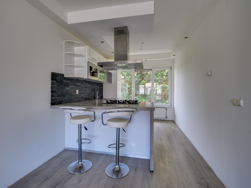 Dorpsweg 168C, Rotterdam