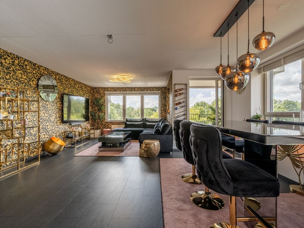 Thetfordstraat 172, Spijkenisse
