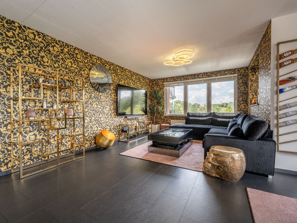 Thetfordstraat 172, Spijkenisse