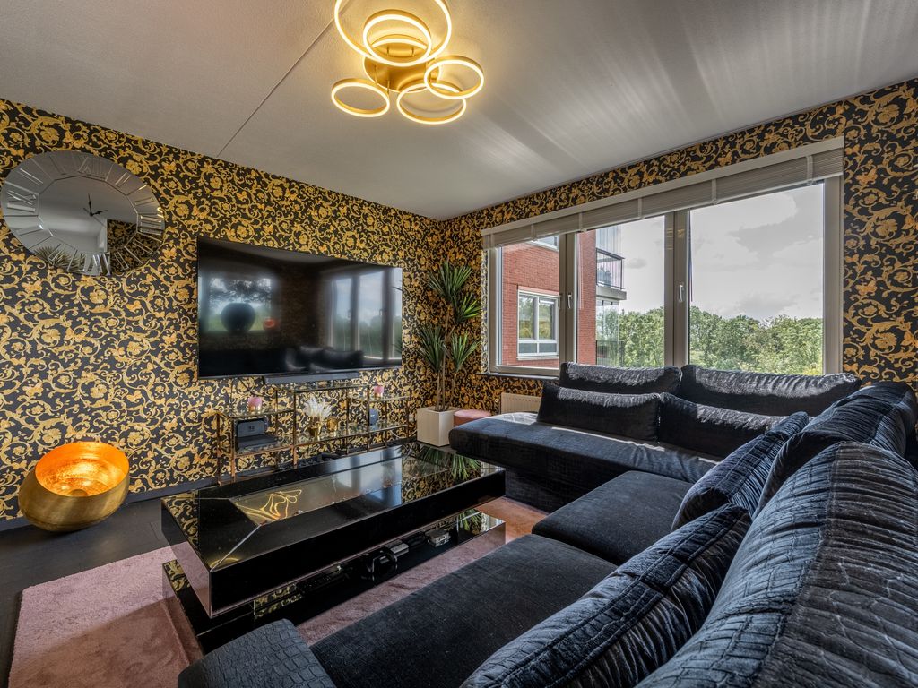 Thetfordstraat 172, Spijkenisse