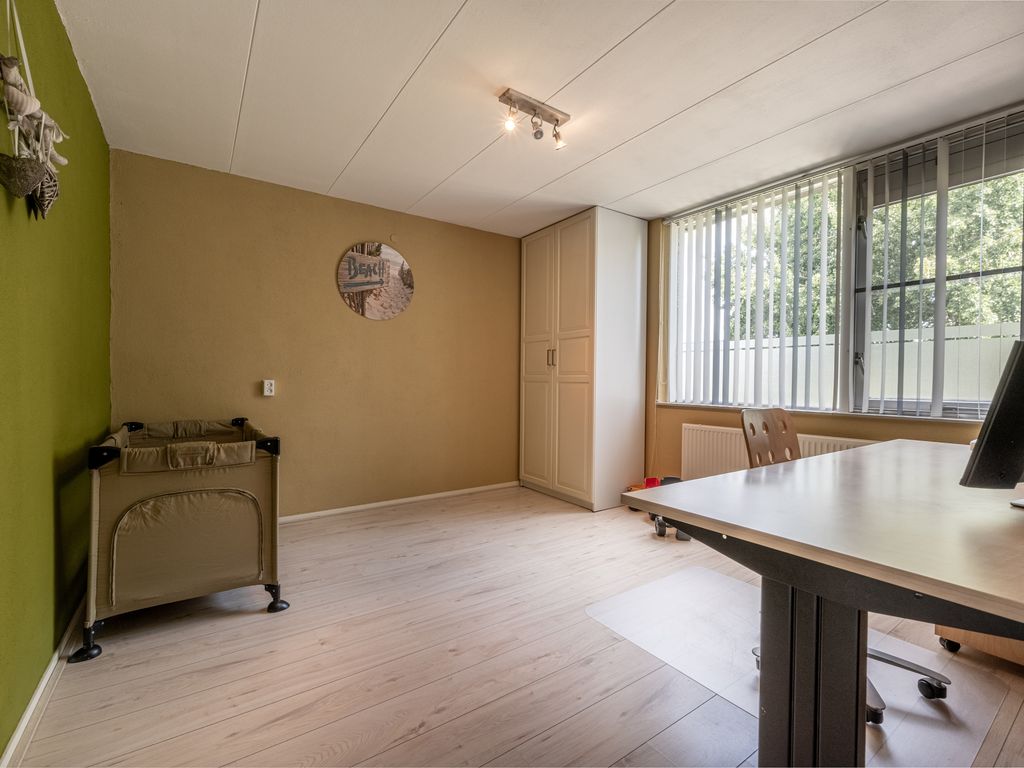 Kempenaar 10, Barendrecht