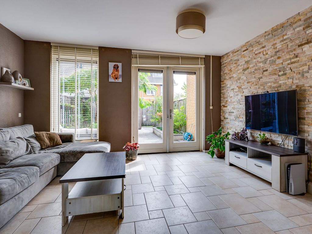 Seinhuiswei 25, Barendrecht