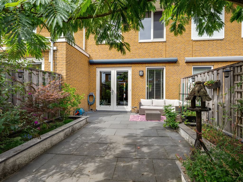 Seinhuiswei 25, Barendrecht