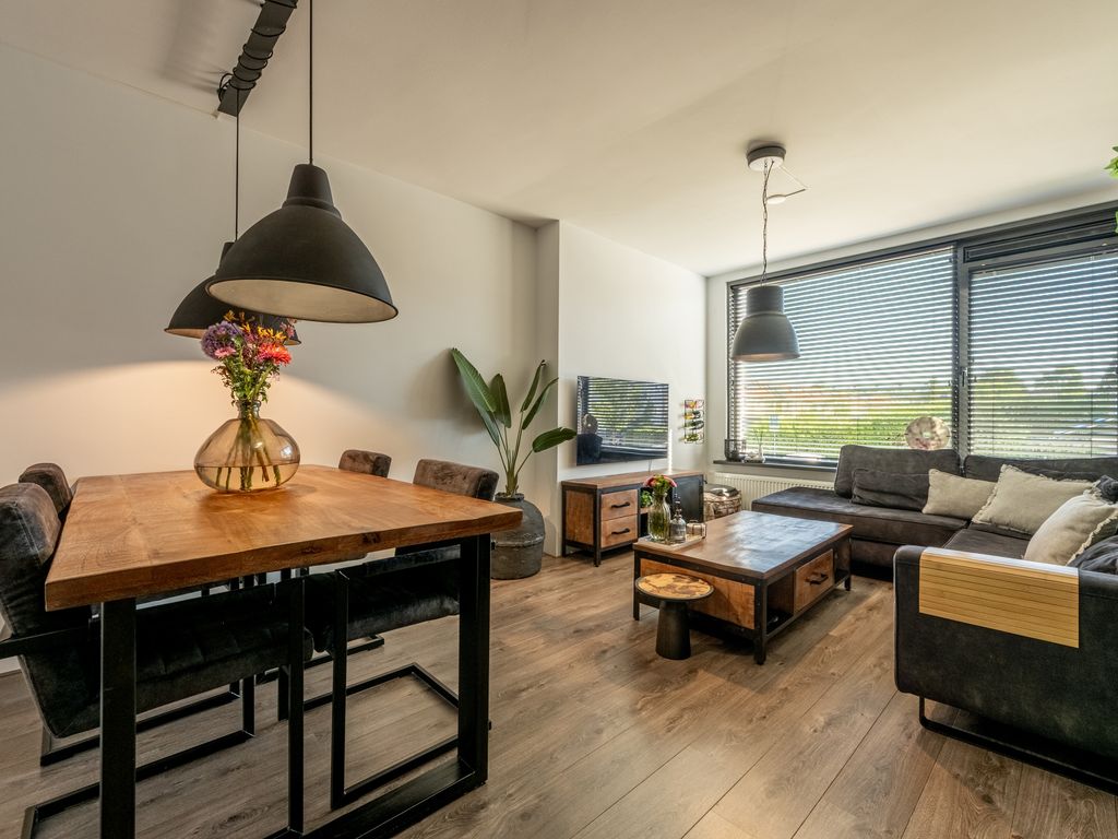 Jozef Israëlsstraat 4, Zwijndrecht